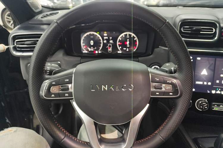 Used Lynk & Co 03 2019 1.5TD DCT JingPro Edition China VI Standard Steering Wheel