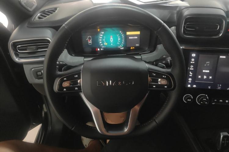 Used Lynk & Co 03 2019 2.0TD Automatic Jing Pro Edition Steering Wheel