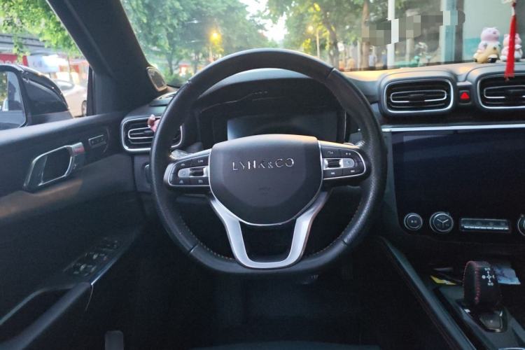 Used Lynk & Co 03 2019 2.0TD Automatic Jing Pro Edition Steering Wheel