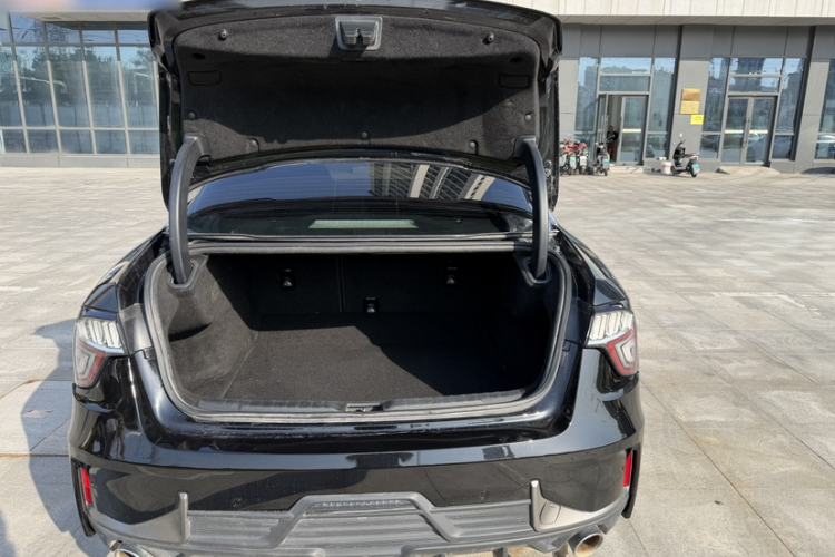 Used Lynk & Co 03 2019 1.5TD DCT Sport Edition China VI Standard Trunk