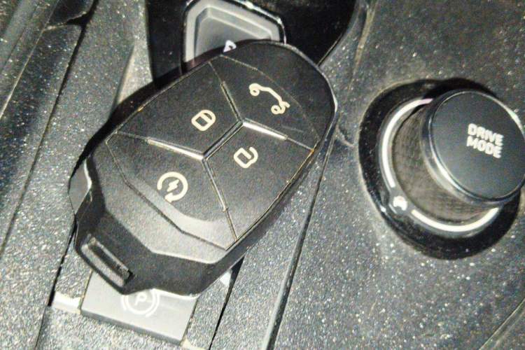 Used Lynk & Co 03 2019 1.5TD DCT JingPro Edition China VI Standard Vehicle Key