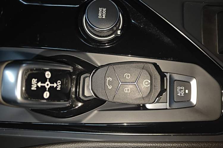 Used Lynk & Co 03 2019 1.5TD DCT JingPro Edition China VI Standard Vehicle Key