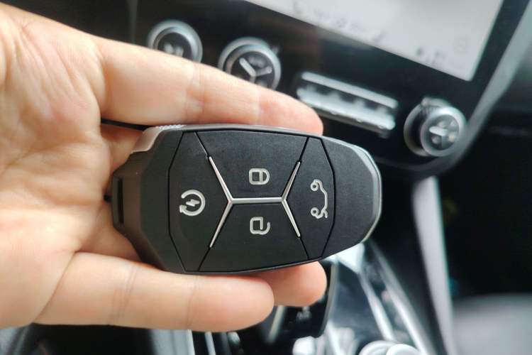 Used Lynk & Co 03 2019 1.5TD DCT Sport Edition China VI Standard Vehicle Key