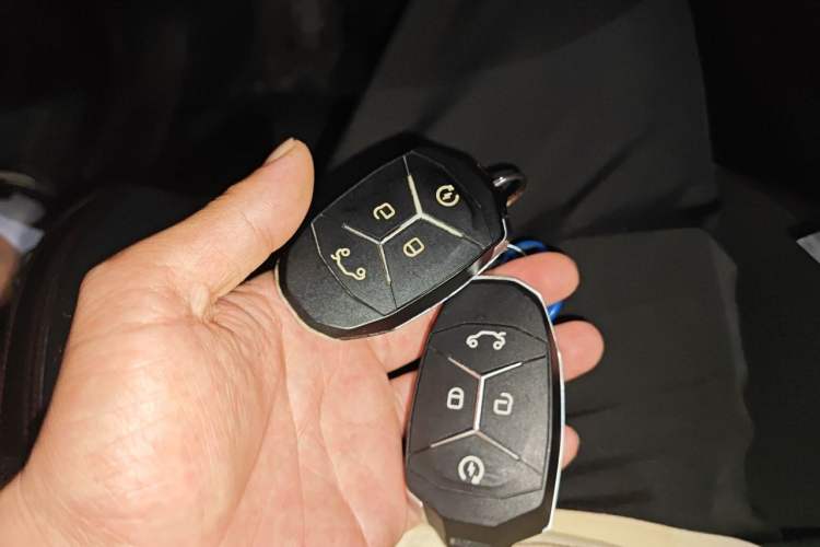 Used Lynk & Co 03 2019 2.0TD Automatic Jing Pro Edition Vehicle Key