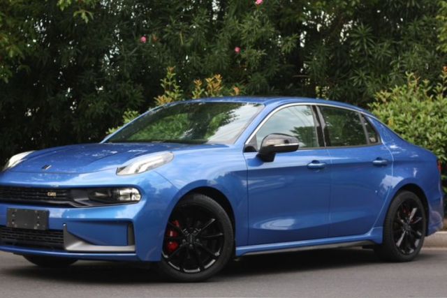 Lynk & Co 03 2019 1.5TD DCT Sport Edition China VI Standard с пробегом