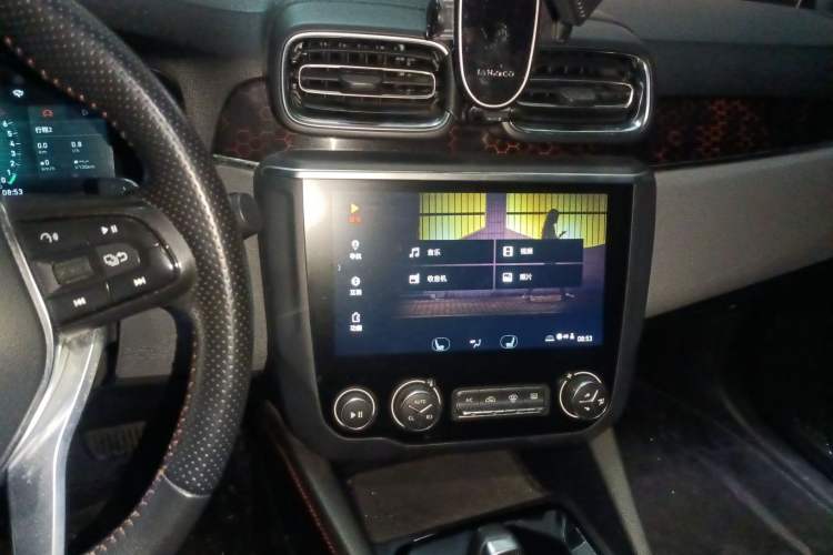 Used Lynk & Co 03 2019 1.5TD DCT Sport Edition China VI Standard Audio And AC Panel