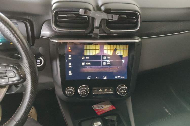 Used Lynk & Co 03 2019 1.5TD DCT Sport Edition China VI Standard Audio And AC Panel