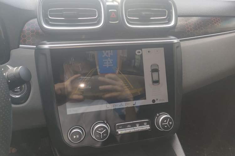 Used Lynk & Co 03 2019 1.5TD DCT Sport Edition China VI Standard Audio And AC Panel