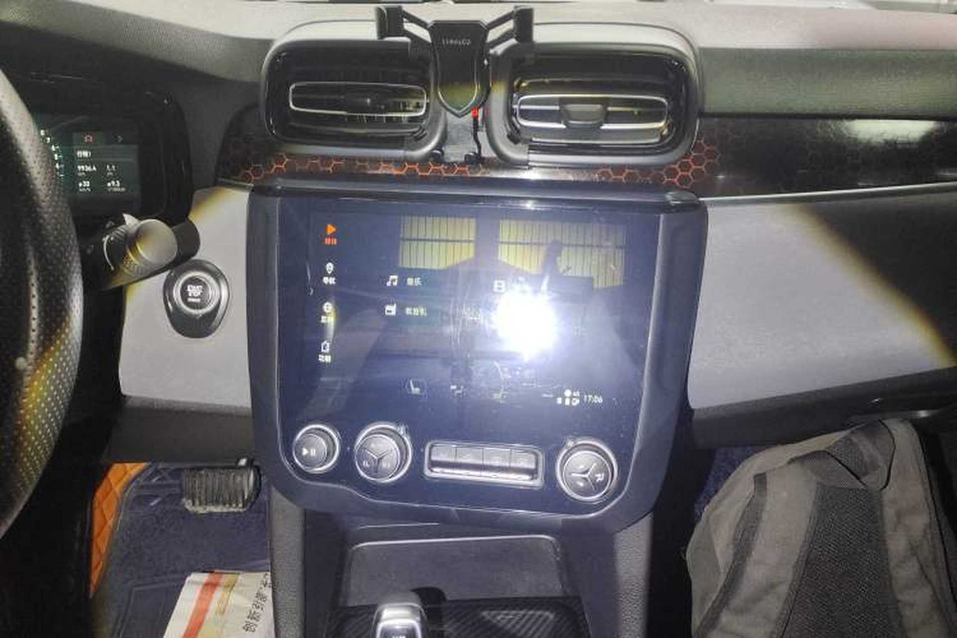 Used Lynk & Co 03 2019 1.5TD DCT Sport Edition China VI Standard Audio And AC Panel