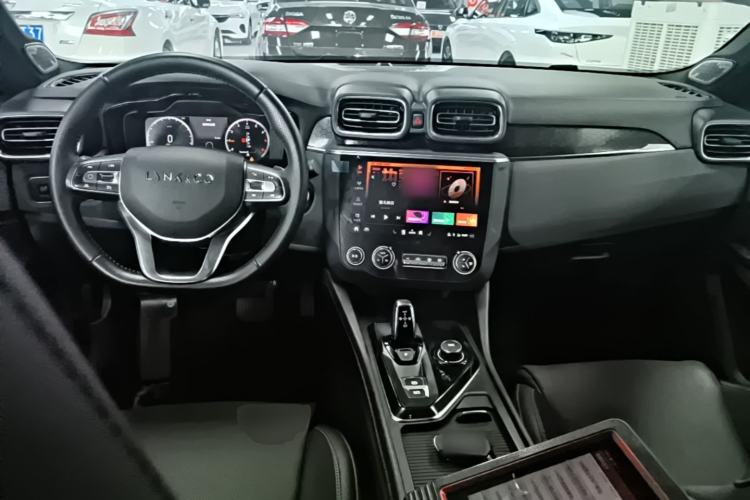 Used Lynk & Co 03 2019 1.5TD DCT JingPro Edition China VI Standard Center Console