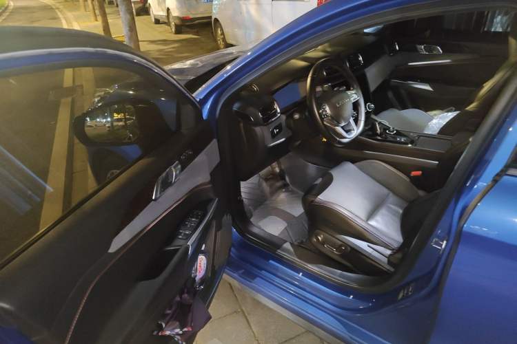 Used Lynk & Co 03 2019 2.0TD Automatic Jing Pro Edition Driver Seat