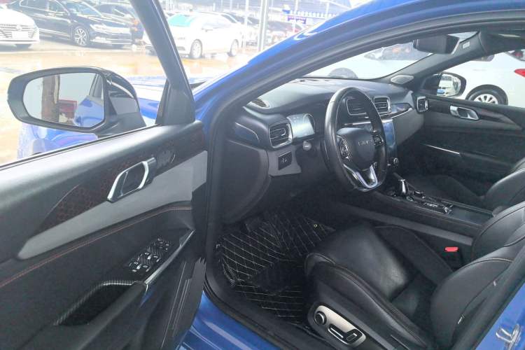 Used Lynk & Co 03 2019 1.5TD DCT JingPro Edition China VI Standard Driver Seat