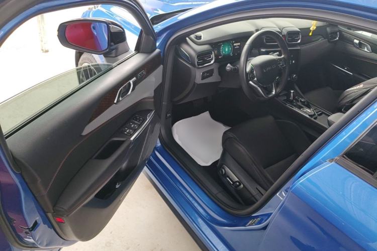 Used Lynk & Co 03 2019 2.0TD Automatic Jing Pro Edition Driver Seat