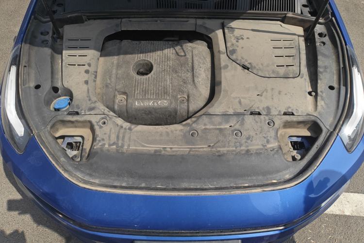 Used Lynk & Co 03 2019 2.0TD Automatic Jing Pro Edition Engine Bay