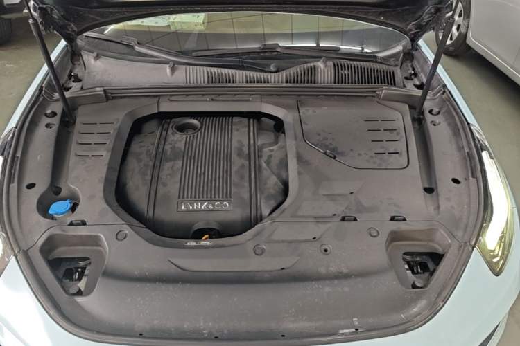 Used Lynk & Co 03 2019 1.5TD DCT Sport Edition China VI Standard Engine Bay