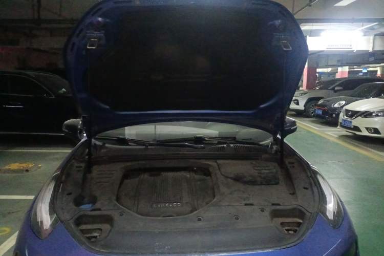 Used Lynk & Co 03 2019 1.5TD DCT Sport Edition China VI Standard Engine Bay