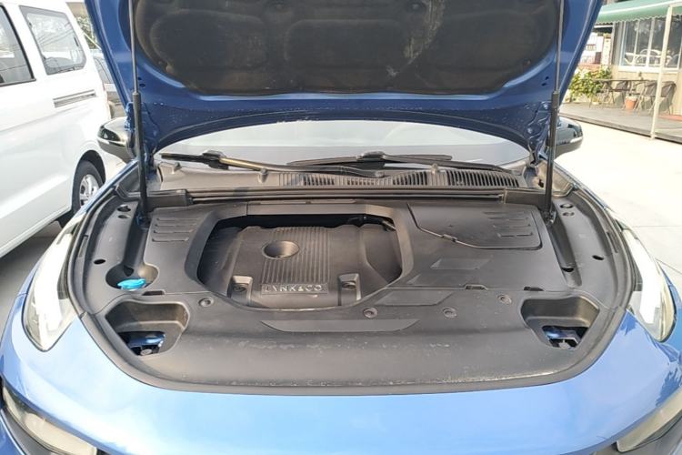 Used Lynk & Co 03 2019 2.0TD Automatic Jing Pro Edition Engine Bay