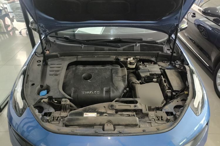 Used Lynk & Co 03 2019 2.0TD Automatic Jing Pro Edition Engine Bay