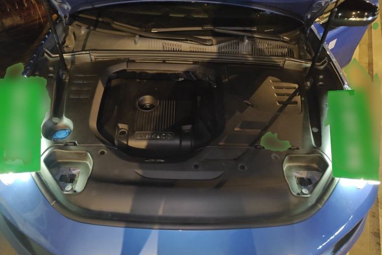 Used Lynk & Co 03 2019 2.0TD Automatic Jing Pro Edition Engine Bay