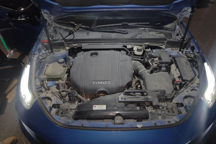 Used Lynk & Co 03 2019 1.5TD DCT JingPro Edition China VI Standard Engine Bay