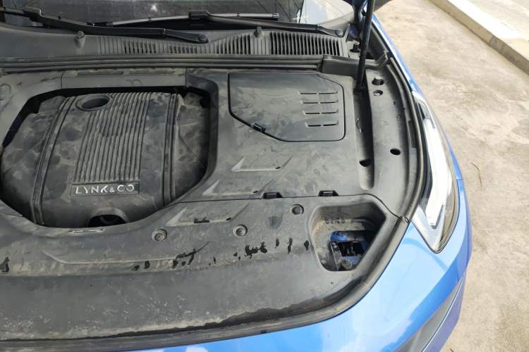 Used Lynk & Co 03 2019 1.5TD DCT JingPro Edition China VI Standard Engine Bay Left