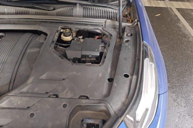 Used Lynk & Co 03 2019 1.5TD DCT Sport Edition China VI Standard Engine Bay Left
