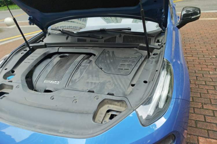 Used Lynk & Co 03 2019 1.5TD DCT JingPro Edition China VI Standard Engine Bay Left