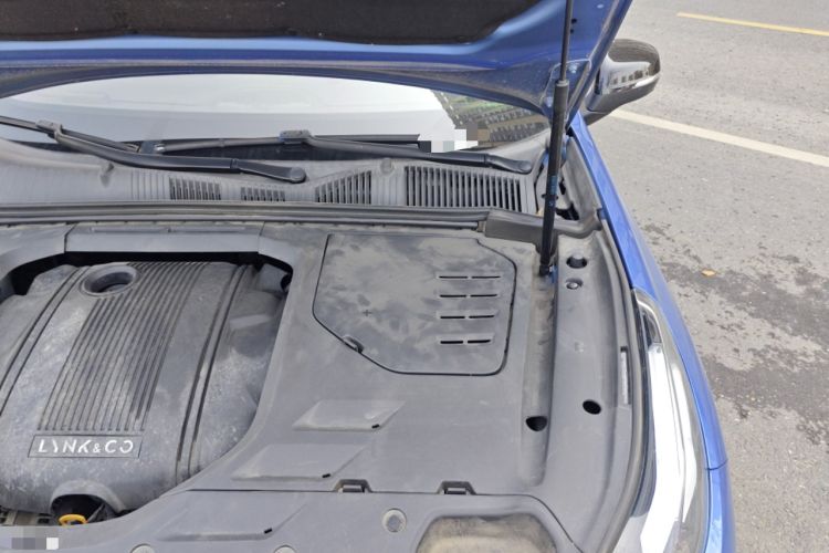 Used Lynk & Co 03 2019 1.5TD DCT JingPro Edition China VI Standard Engine Bay Left