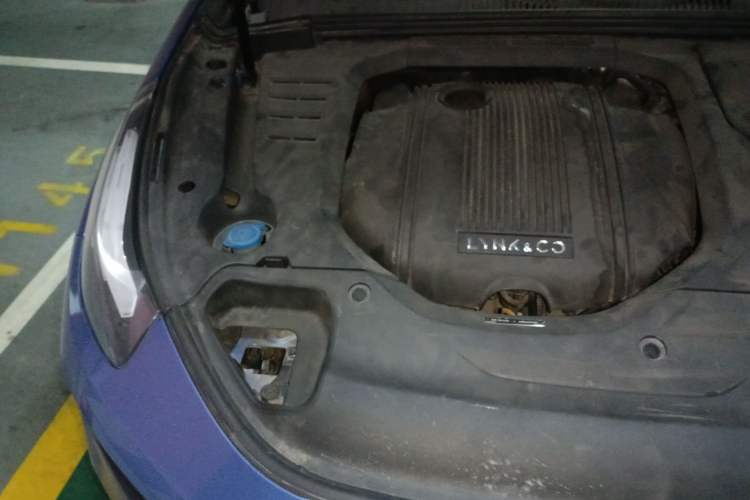 Used Lynk & Co 03 2019 1.5TD DCT Sport Edition China VI Standard Engine Bay Right