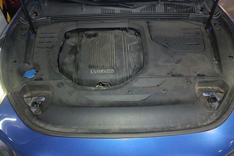 Used Lynk & Co 03 2019 1.5TD DCT JingPro Edition China VI Standard Engine Bay