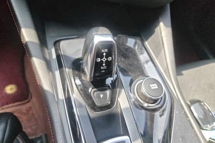 Used Lynk & Co 03 2019 2.0TD Automatic Jing Pro Edition Gear Lever