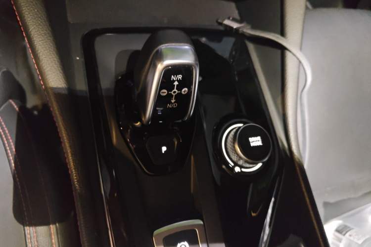 Used Lynk & Co 03 2019 2.0TD Automatic Jing Pro Edition Gear Lever
