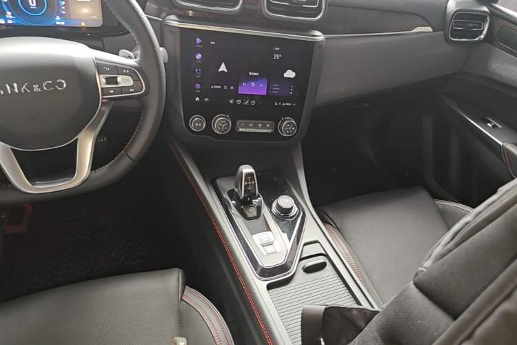 Used Lynk & Co 03 2019 2.0TD Automatic Jing Pro Edition Gear Lever