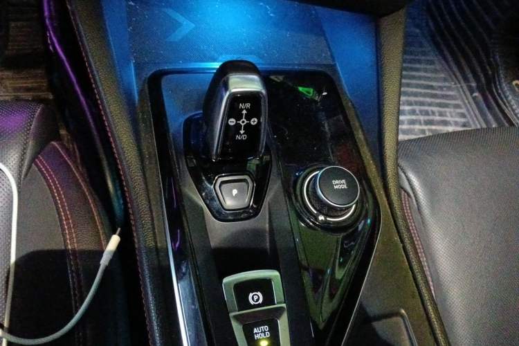 Used Lynk & Co 03 2019 2.0TD Automatic Jing Pro Edition Gear Lever