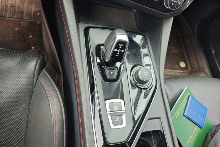 Used Lynk & Co 03 2019 1.5TD DCT Sport Edition China VI Standard Gear Lever