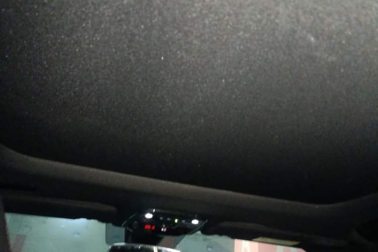 Used Lynk & Co 03 2019 1.5TD DCT Sport Edition China VI Standard Headliner