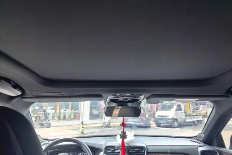 Used Lynk & Co 03 2019 1.5TD DCT JingPro Edition China VI Standard Headliner