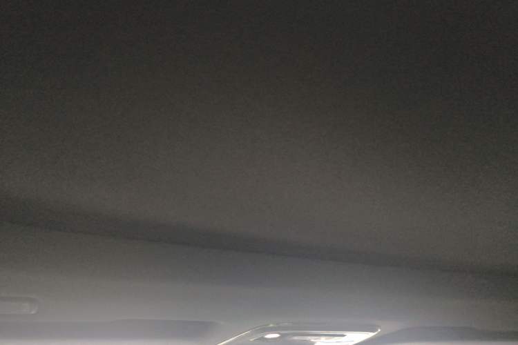 Used Lynk & Co 03 2019 1.5TD DCT JingPro Edition China VI Standard Headliner