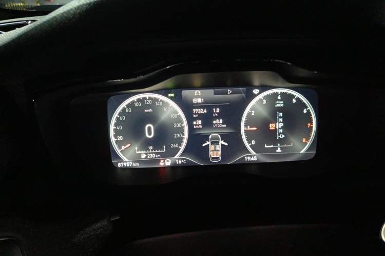 Used Lynk & Co 03 2019 1.5TD DCT JingPro Edition China VI Standard Instrument Cluster