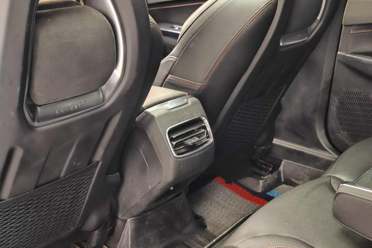 Used Lynk & Co 03 2019 1.5TD DCT JingPro Edition China VI Standard Interior 5