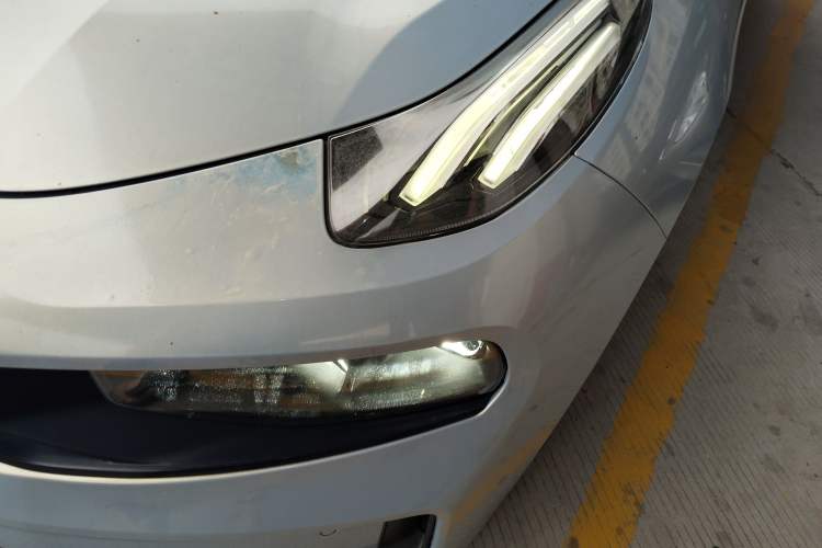 Used Lynk & Co 03 2019 1.5TD DCT JingPro Edition China VI Standard Left Front Headlight
