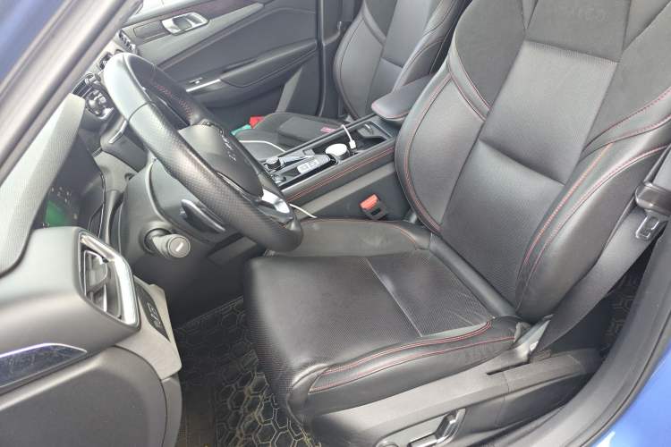 Used Lynk & Co 03 2019 1.5TD DCT JingPro Edition China VI Standard Left Front Seat
