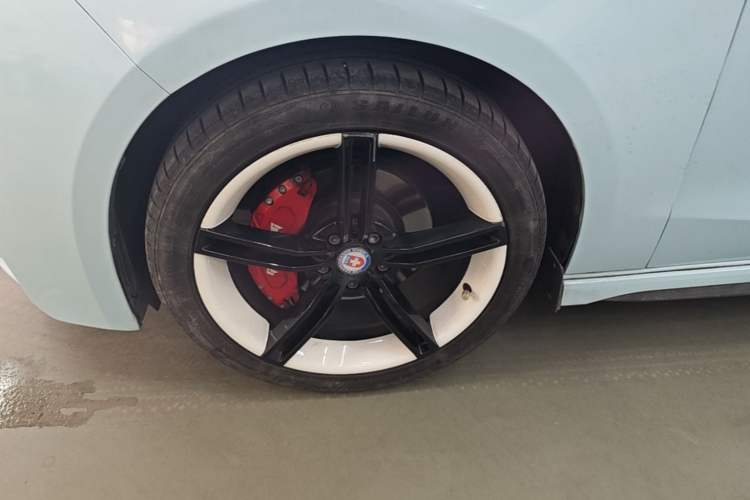 Used Lynk & Co 03 2019 1.5TD DCT Sport Edition China VI Standard Left Front Wheel Hub