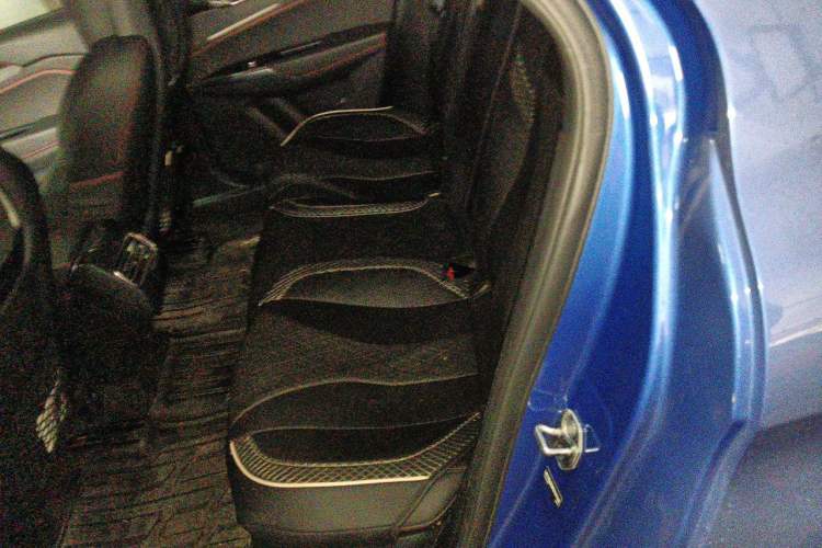 Used Lynk & Co 03 2019 1.5TD DCT JingPro Edition China VI Standard Left Rear Seat