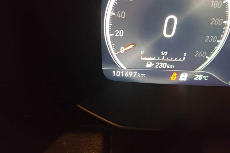 Used Lynk & Co 03 2019 2.0TD Automatic Jing Pro Edition Odometer Close Up