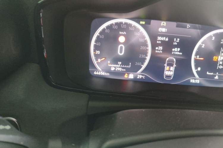 Used Lynk & Co 03 2019 1.5TD DCT JingPro Edition China VI Standard Odometer Close Up