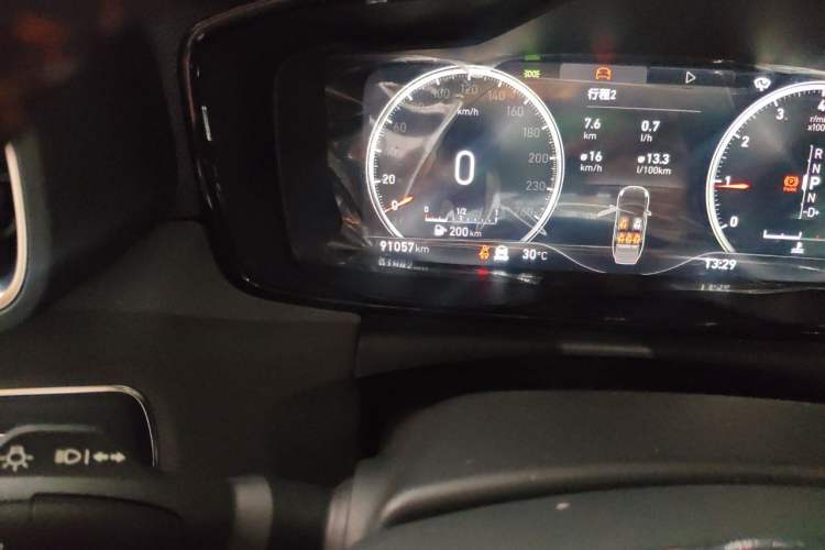 Used Lynk & Co 03 2019 1.5TD DCT Sport Edition China VI Standard Odometer Close Up