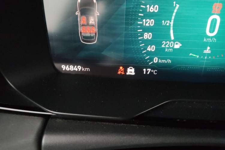 Used Lynk & Co 03 2019 1.5TD DCT Sport Edition China VI Standard Odometer Close Up