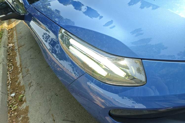 Used Lynk & Co 03 2019 1.5TD DCT JingPro Edition China VI Standard Right Front Headlight