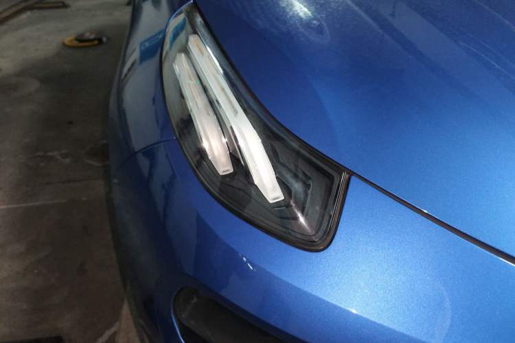 Used Lynk & Co 03 2019 2.0TD Automatic Jing Pro Edition Right Front Headlight